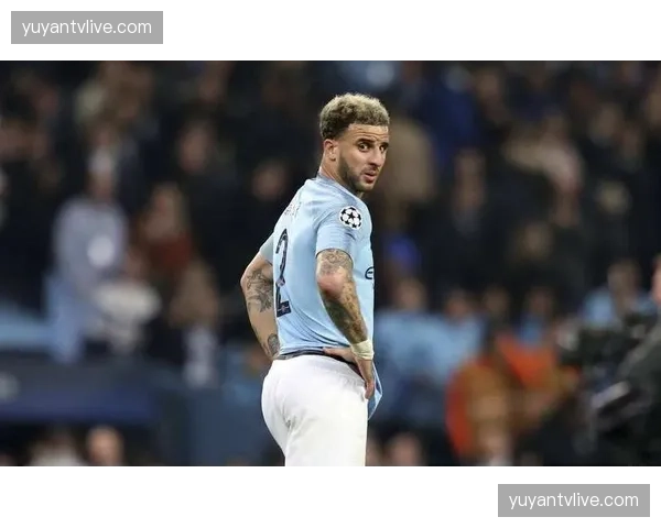 英格兰防空警报 斯通斯上抢时机需弥补防线绝对高度缺失